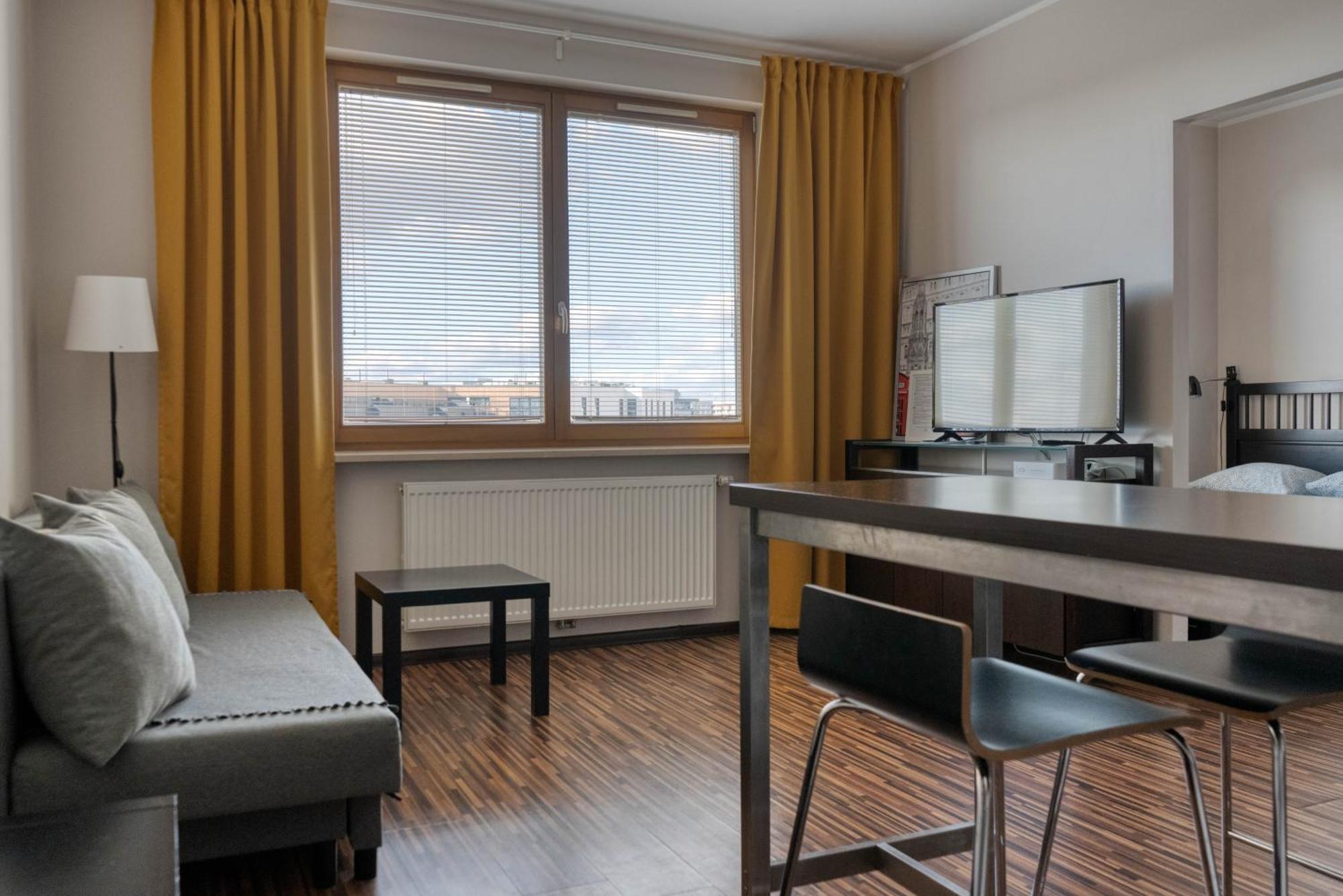 Airport Residence Amber Varşova Dış mekan fotoğraf